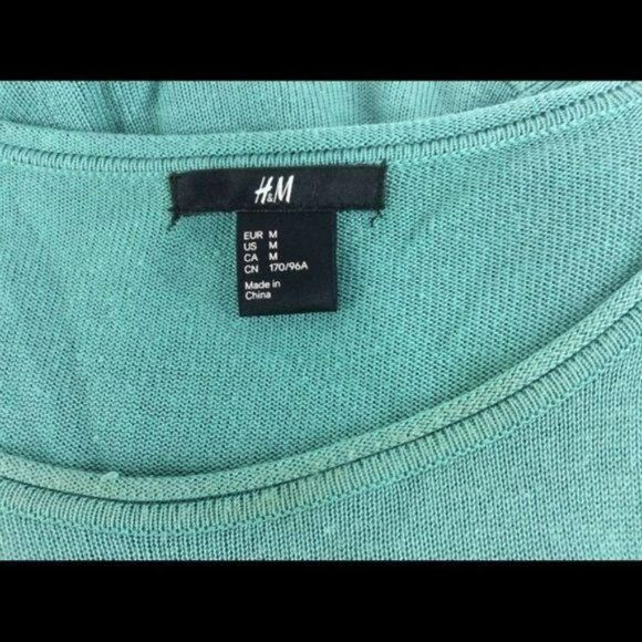 H&M peplum ruffled quarter sleeve Women’s Sweater‎ - Picture 5 of 8